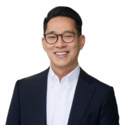 Headshot of Dr. Stan Sonu, MD.